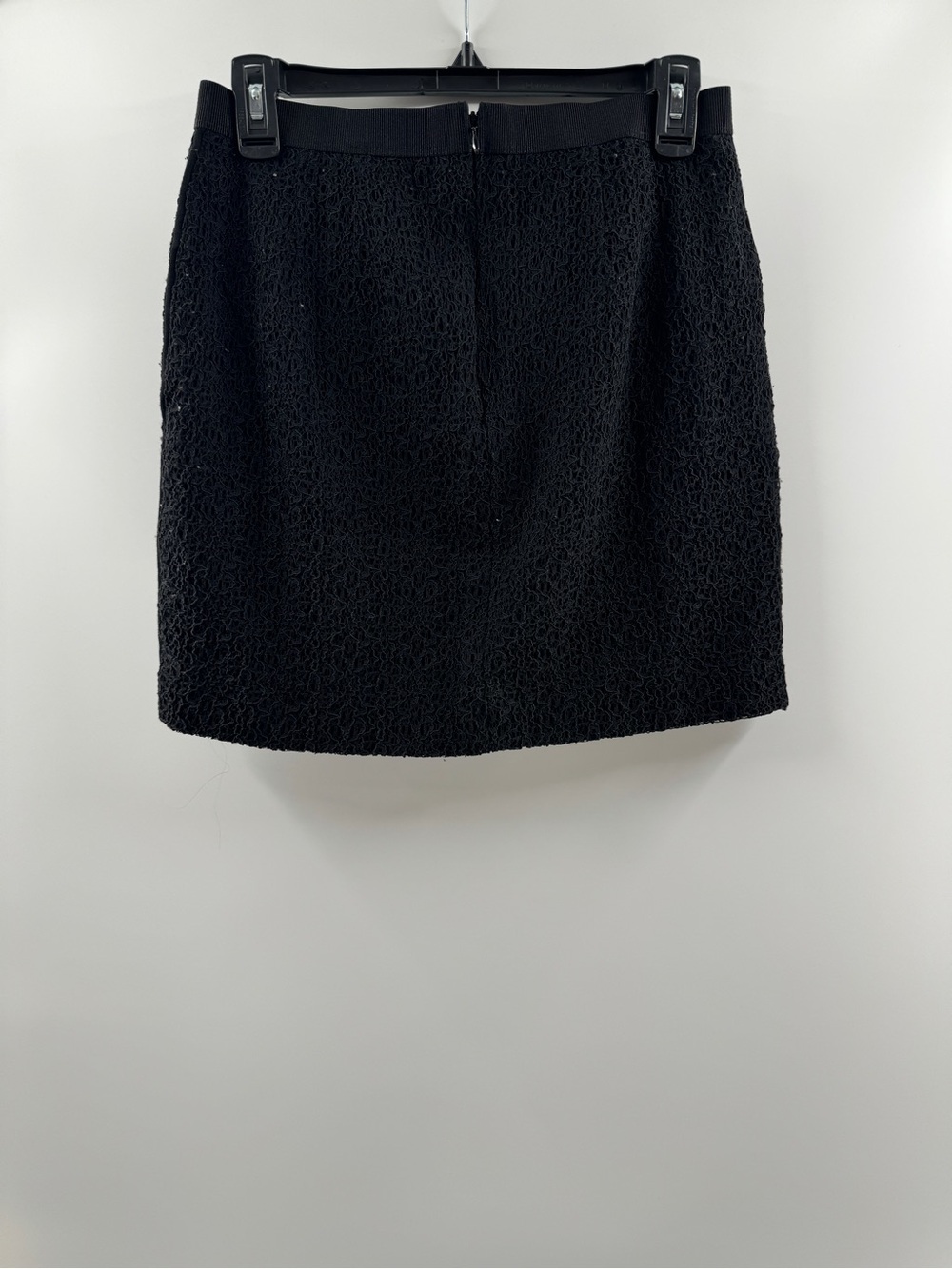 Ann Taylor Petite Textured Mini Skirt Women's 6P Black - Picture 5 of 7